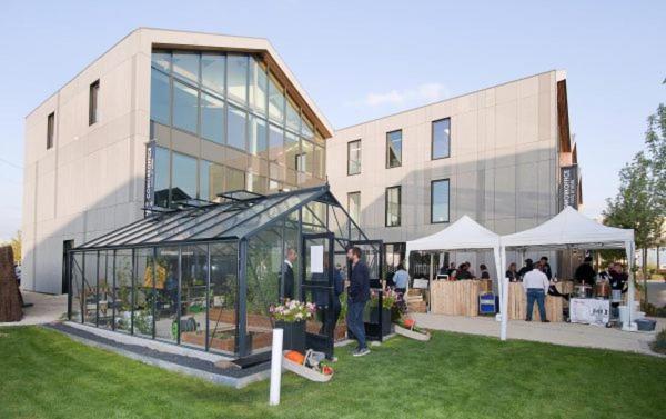 Coloft Aparthotel Lesquin Exteriör bild